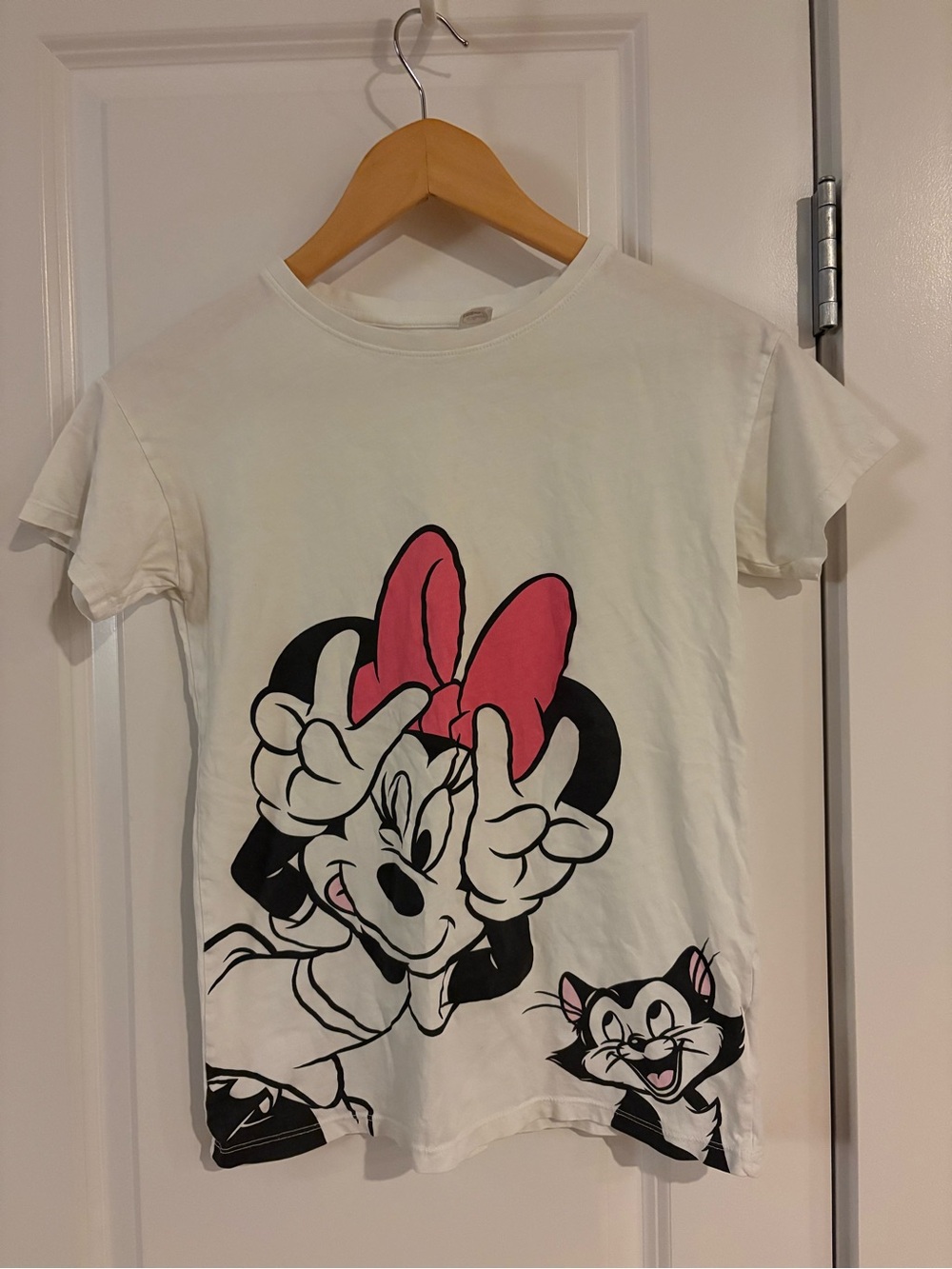 H & M x Disney Minnie with Pink Bow and Cat Girls White T Shirt